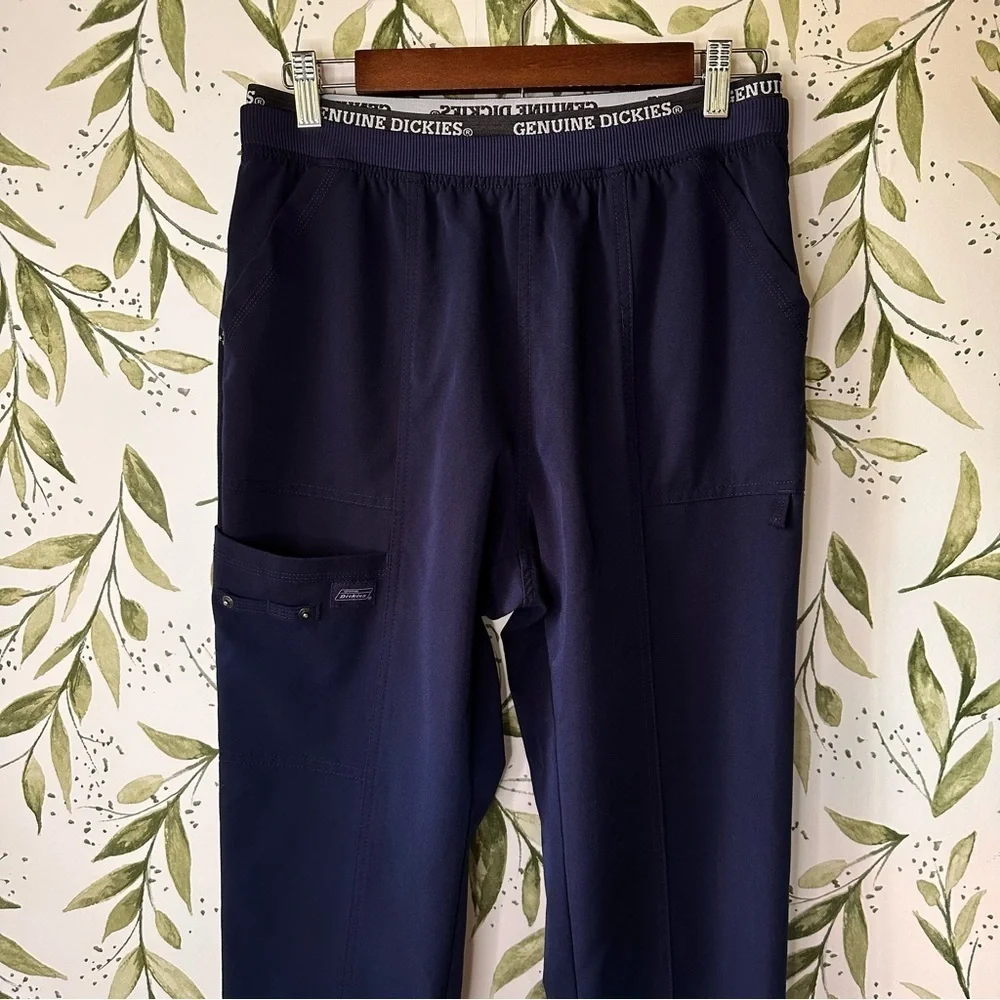 Dickies Elastic Waist Ankle Zip Scrub Pants. Navy. Small.